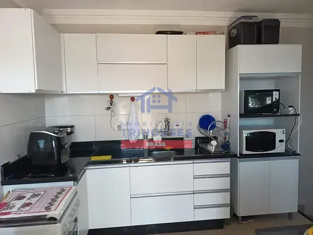 Casa 3 quartos e 3 banheiros, à venda, no bairro Pinheirinho em Curitiba
