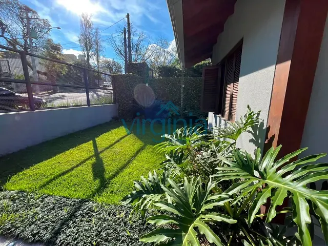 Casa 3 quartos e 4 banheiros, à venda, no bairro Jardim Mauá em Novo Hamburgo