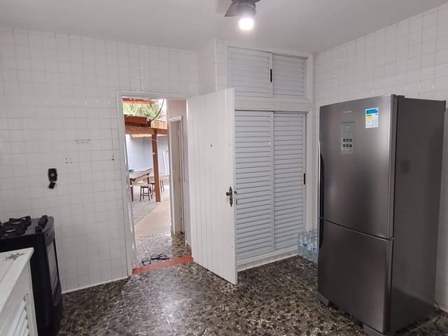 Casa com 479m² 4 quartos e 4 banheiros, à venda, no bairro Boca da Barra em Rio das Ostras