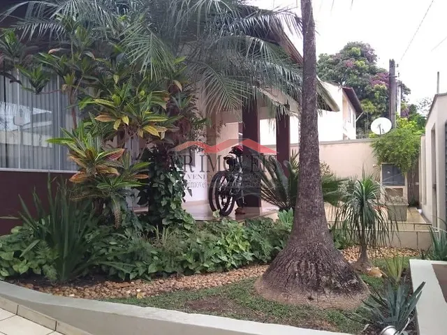 Casa com 360m² 3 quartos e 3 banheiros, à venda, no bairro Jardim Esperança em Volta Redonda