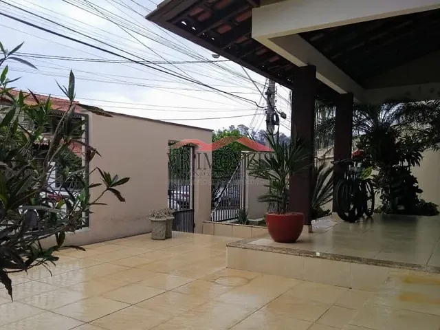 Casa com 360m² 3 quartos e 3 banheiros, à venda, no bairro Jardim Esperança em Volta Redonda