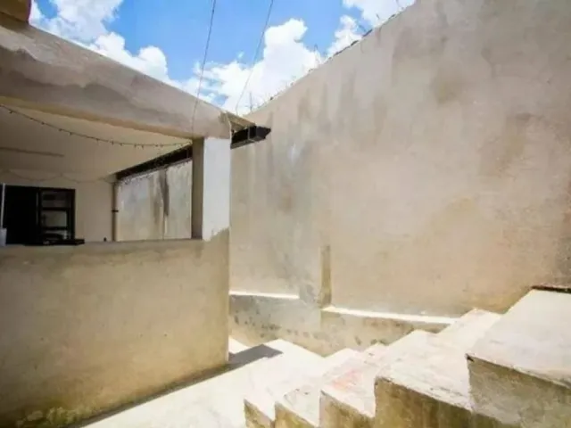 Casa 2 quartos e 2 banheiros, à venda, no bairro Vila Helena em Santo André