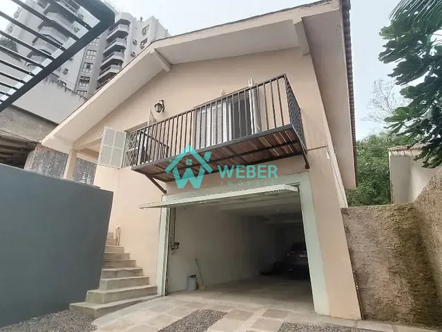 Casa 3 quartos e 2 banheiros, à venda, no bairro Vila Nova em Novo Hamburgo