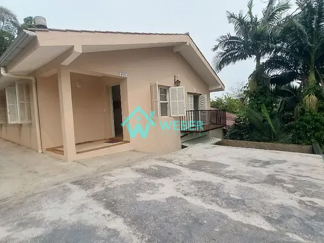 Casa 3 quartos e 2 banheiros, à venda, no bairro Vila Nova em Novo Hamburgo