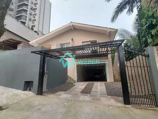Casa 3 quartos e 2 banheiros, à venda, no bairro Vila Nova em Novo Hamburgo