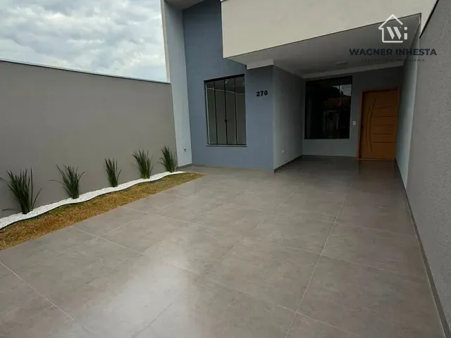 Casa com 150m² 3 quartos e 2 banheiros, à venda, no bairro Conjunto Habitacional Requião em Maringá