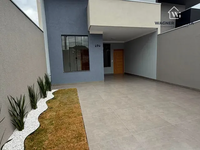 Casa com 150m² 3 quartos e 2 banheiros, à venda, no bairro Conjunto Habitacional Requião em Maringá