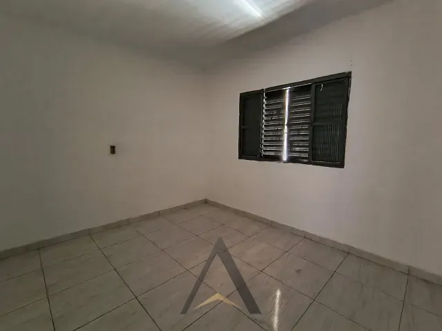 Casa 2 quartos e 1 banheiro, à venda, no bairro Vila Jussara em São Paulo