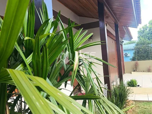 Casa 3 quartos e 3 banheiros, à venda, no bairro Parque dos Imigrantes em Erechim
