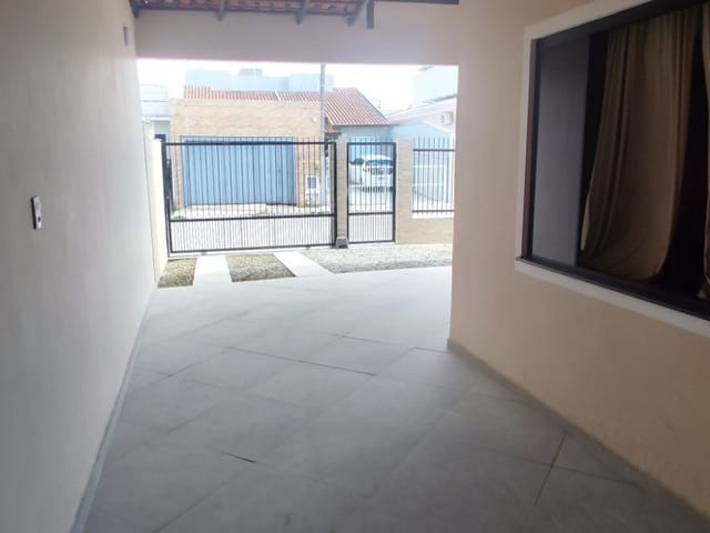 Casa 2 quartos e 2 banheiros, à venda, no bairro Santa Regina em Itajaí