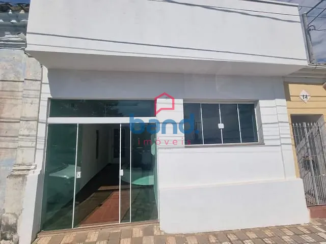 Casa com 246m² 5 quartos e 2 banheiros, à venda, no bairro Centro em Porto Feliz