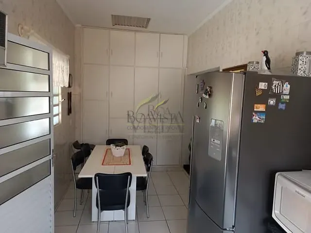 Casa com 975m² 4 quartos e 4 banheiros, à venda, no bairro Vale do Rio Cachoeira em Piracaia