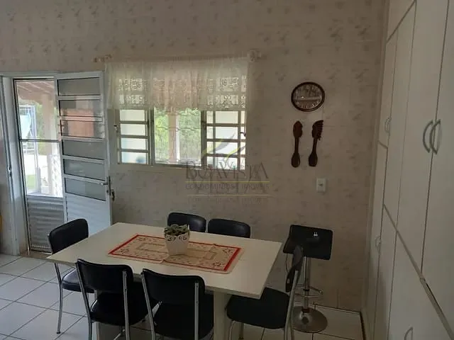 Casa com 975m² 4 quartos e 4 banheiros, à venda, no bairro Vale do Rio Cachoeira em Piracaia