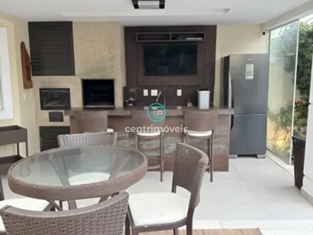 Casa com 380m² 4 quartos e 4 banheiros, para alugar, no bairro Barra da Tijuca em Rio de Janeiro