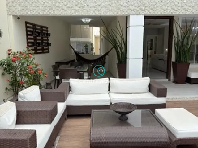 Casa com 380m² 4 quartos e 4 banheiros, para alugar, no bairro Barra da Tijuca em Rio de Janeiro