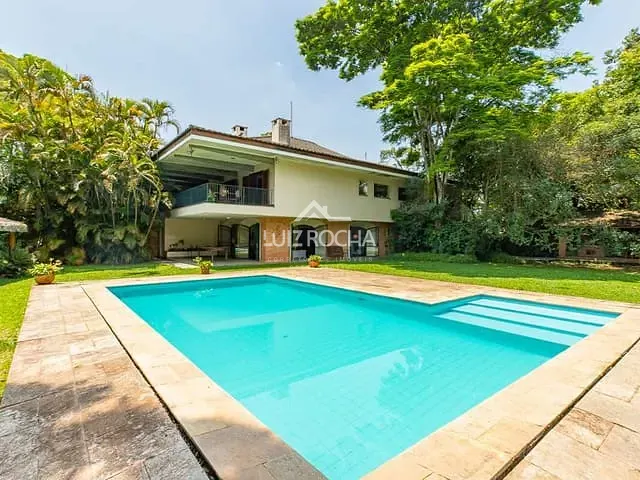 Casa com 5000m² 6 quartos e 6 banheiros, à venda, no bairro Vila Santo Antônio em Cotia