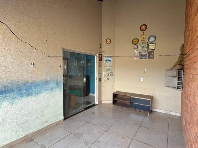 Casa com 200m² 3 quartos e 1 banheiro, à venda, no bairro Residencial Talismã em Goiânia