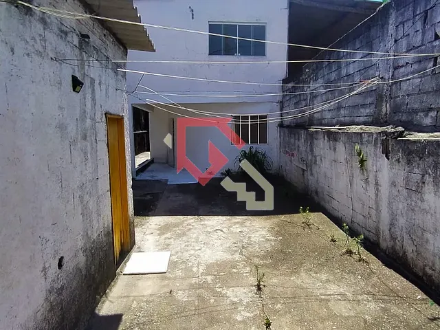 Casa 2 quartos e 1 banheiro, à venda, no bairro Jardim Rosina em Mauá