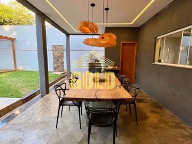 Casa com 360m² 3 quartos e 4 banheiros, à venda, no bairro Nova Esperança em Londrina
