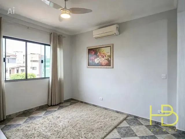 Casa 2 quartos e 3 banheiros, à venda, no bairro Vila Fiori em Sorocaba