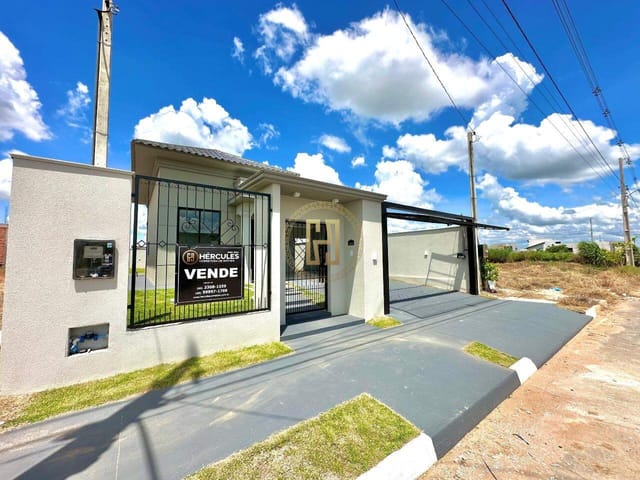 Casa com 292m² 3 quartos e 2 banheiros, à venda, no bairro Montserrat em Nova Mutum