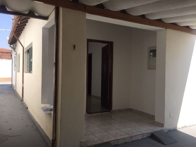 Foto do Casa - Casa com 3 dormitórios para alugar, 125 m² por R$ 1.647,45/mês - Vila Maria - São José dos Campos/SP | INDEPENDENCE NEGOCIOS IMOBILIARIOS LTDA