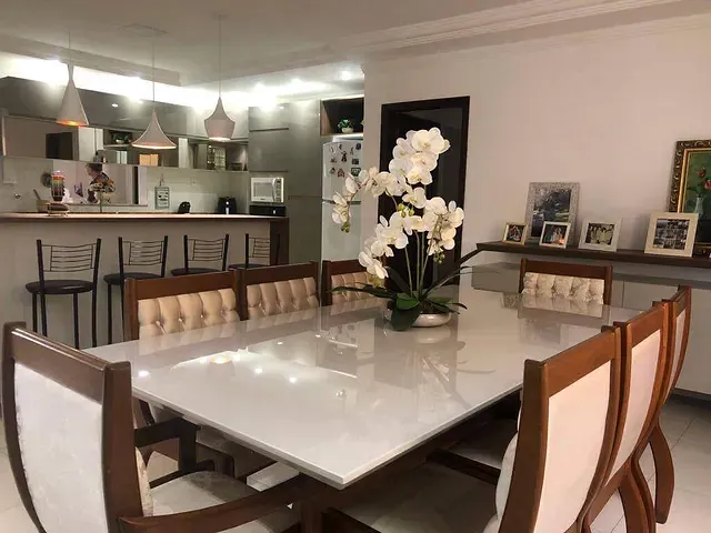 Casa 3 quartos e 2 banheiros, à venda, no bairro Abel Barbosa em Paulo Afonso