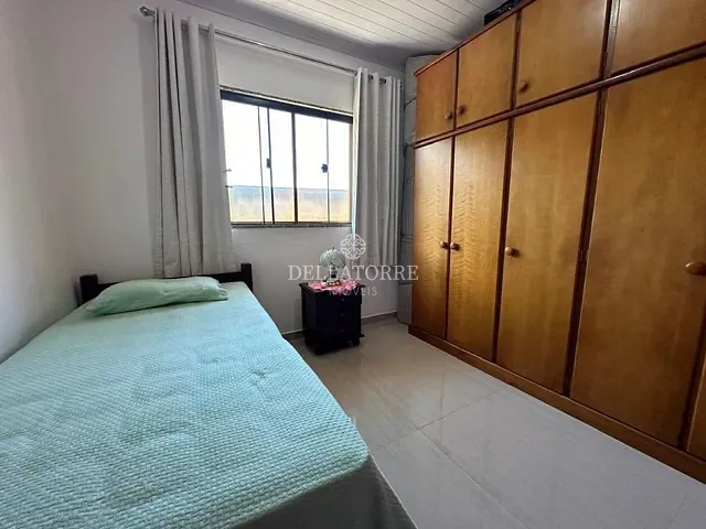 Casa com 369m² 2 quartos e 1 banheiro, à venda, no bairro Parque do Imbui em Teresópolis