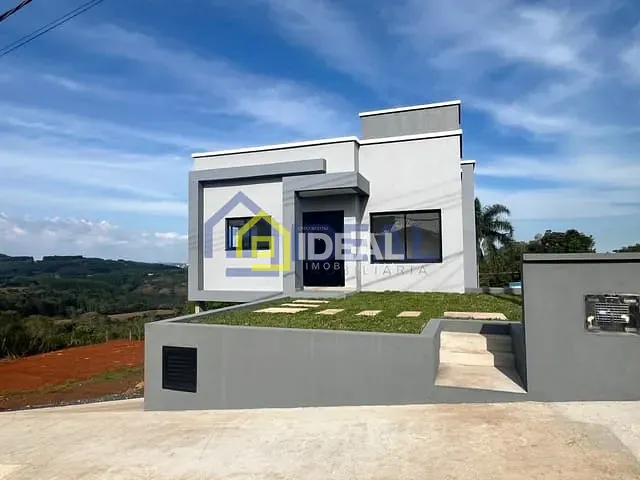 Casa com 104m² 3 quartos e 1 banheiro, à venda, no bairro Santa Terezinha em Concórdia