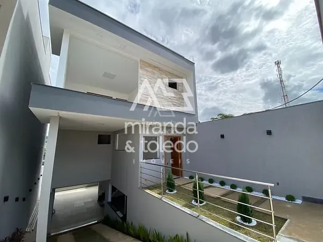 Casa com 227m² 3 quartos e 4 banheiros, à venda, no bairro Marbrasa em Cachoeiro De Itapemirim