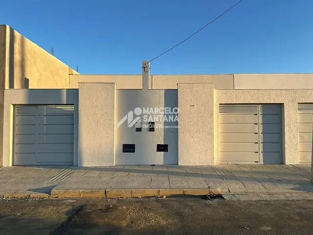 Casa 2 quartos e 1 banheiro, à venda, no bairro São Pedro em Vitória da Conquista