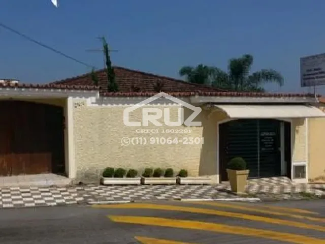 Casa com 432m² 4 quartos e 3 banheiros, à venda, no bairro Região Central em Caieiras