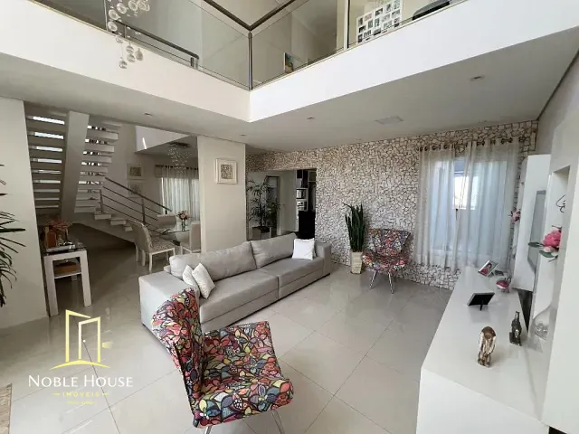 Casa 3 quartos e 4 banheiros, à venda, no bairro Bosque em Vinhedo