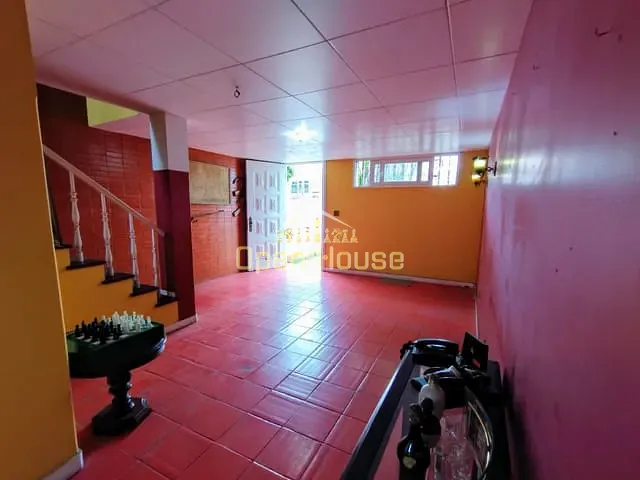 Casa com 720m² 3 quartos e 1 banheiro, à venda, no bairro Laranjal em Volta Redonda