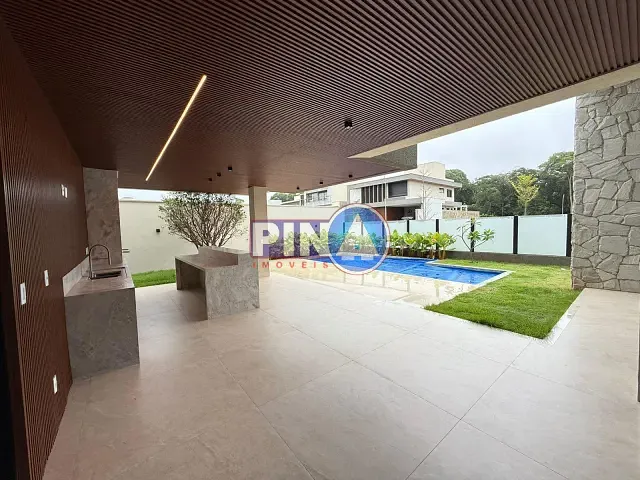 Casa com 532m² 4 quartos e 5 banheiros, à venda, no bairro Jardins França em Goiânia