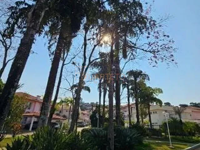 Casa 3 quartos e 4 banheiros, à venda, no bairro Parque dos Príncipes em São Paulo