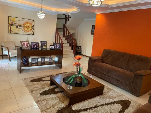 Casa 4 quartos e 4 banheiros, à venda, no bairro Jardim Bela Vista em Rio das Ostras