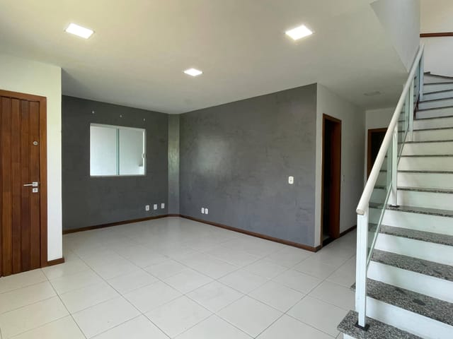 Foto do Casa - Casa para Locação 3 Quartos, 3 Suites, 1 Vaga, 188M², Piratininga, Niterói - RJ | SelfSpin