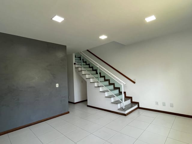 Foto do Casa - Casa para Locação 3 Quartos, 3 Suites, 1 Vaga, 188M², Piratininga, Niterói - RJ | SelfSpin