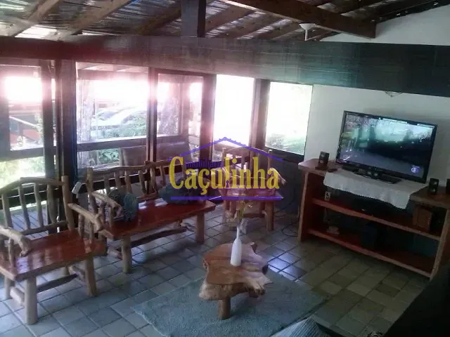Casa com 285m², à venda, no bairro Pontal (Cunhambebe) em Angra dos Reis