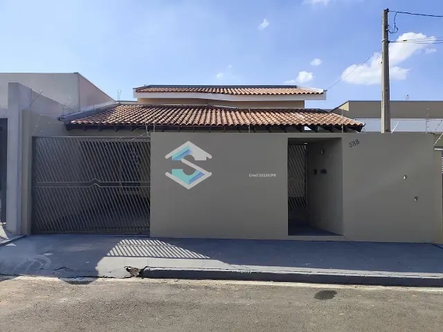 Casa 3 quartos e 2 banheiros, para alugar, no bairro POMPEIA 3 em Jacarezinho