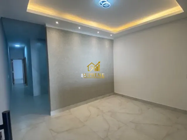 Casa 2 quartos e 2 banheiros, à venda, no bairro Jardim Scala em Trindade