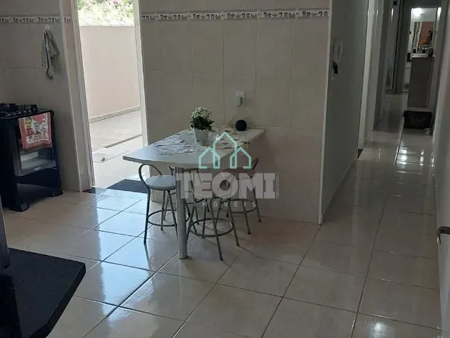 Casa com 163m² 2 quartos e 2 banheiros, à venda, no bairro Parque Senhor do Bonfim em Taubaté
