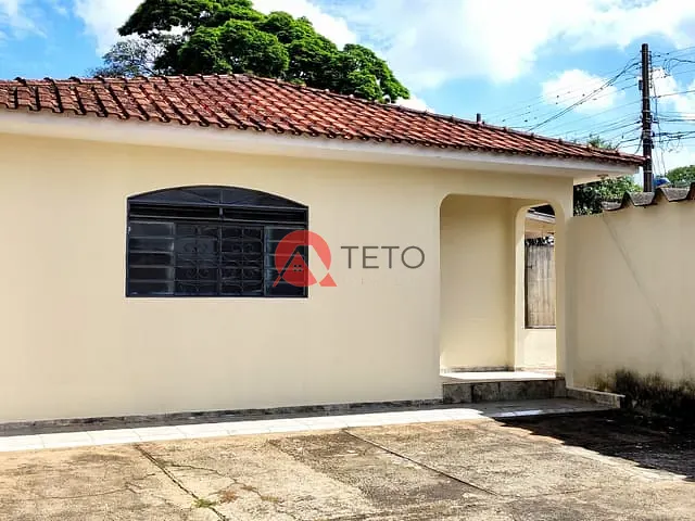 Casa com 150m² 3 quartos e 1 banheiro, à venda, no bairro Jardim Alvorada em Maringá