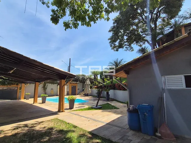 Casa 2 quartos e 1 banheiro, à venda, no bairro Village Mantiqueira em Guaratinguetá