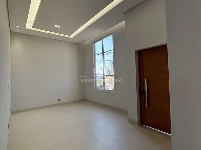 Casa com 310m², à venda, no bairro Condomínio Aquarela dos Poemas em Sinop