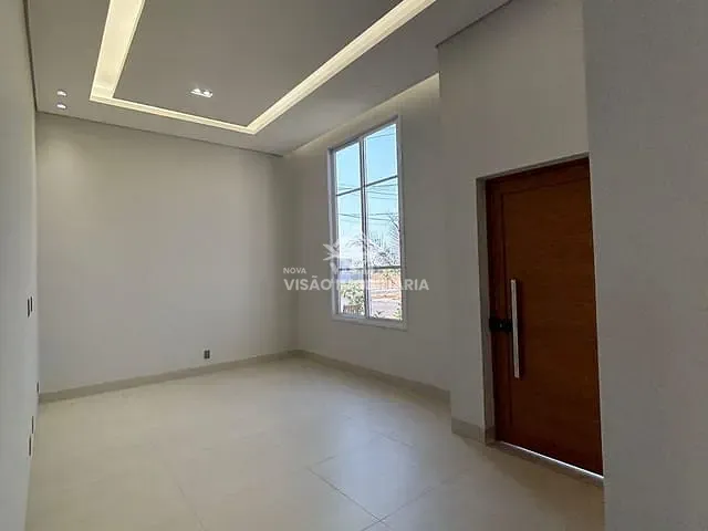 Casa com 310m², à venda, no bairro Condomínio Aquarela dos Poemas em Sinop