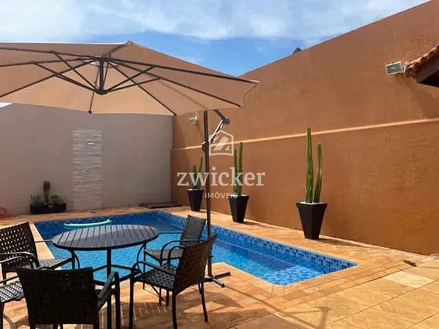 Casa com 450m² 3 quartos e 5 banheiros, à venda ou para alugar, no bairro Residencial Vale Florido em Piratininga