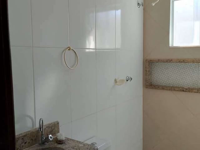 Casa 2 quartos e 2 banheiros, à venda, no bairro Maria Turri em Rio das Ostras