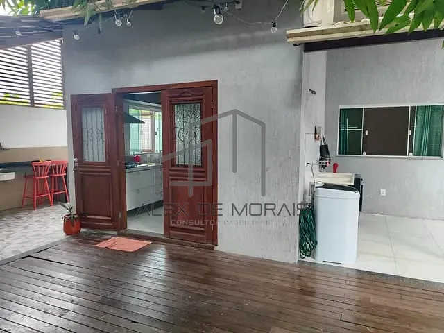 Casa com 150m² 3 quartos e 2 banheiros, à venda, no bairro Colina de Laranjeiras em Serra